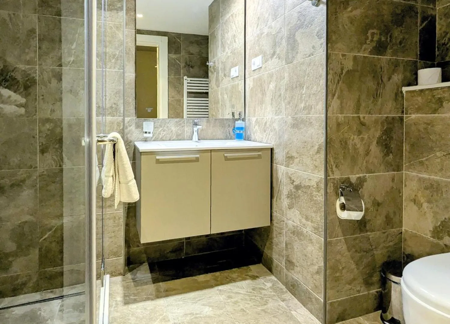 Alliance Palace Apartment Batumi 0*,  Georgia